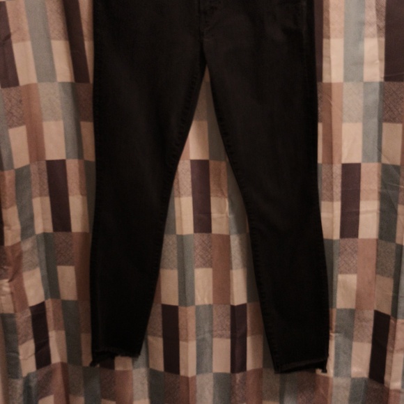 FINAL PRICE MOTHER stunner zip ankle fray black jeans Size 28 - Picture 10 of 16